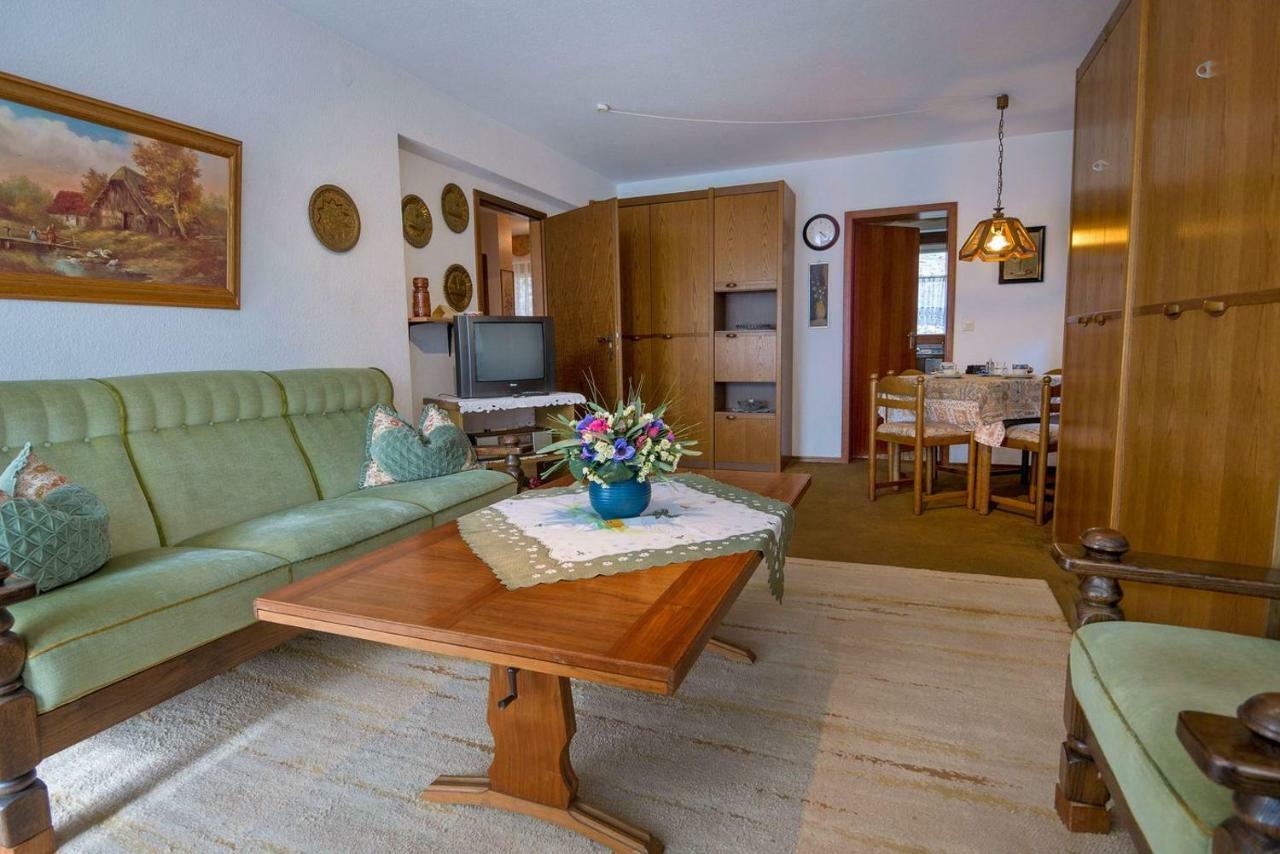 Gib Mir Funf! Ferienwohnung In Санкт Блазиен Екстериор снимка